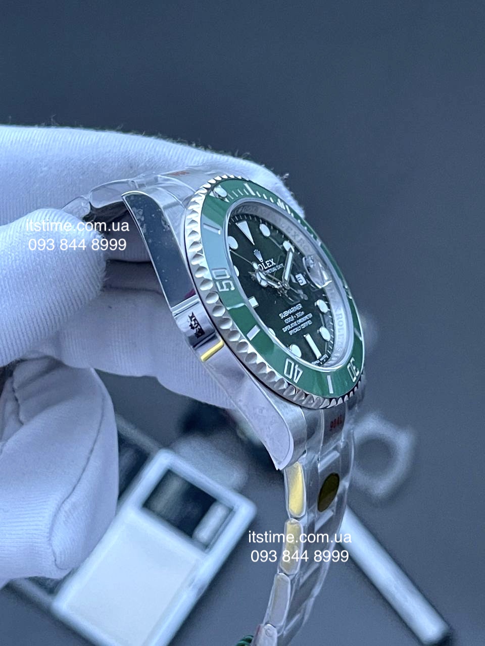 Купити годинник Дублікат Rolex Submariner Date 40 mm Green Hulk