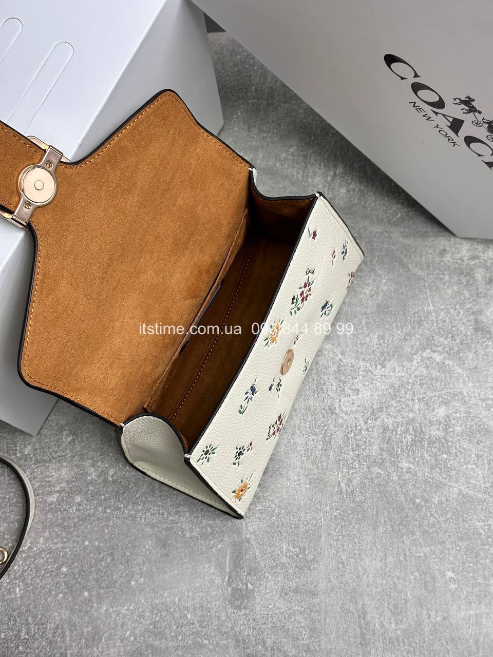Купити модну сумку Coach | Pepper Satchel In White Floral за 500.00 $