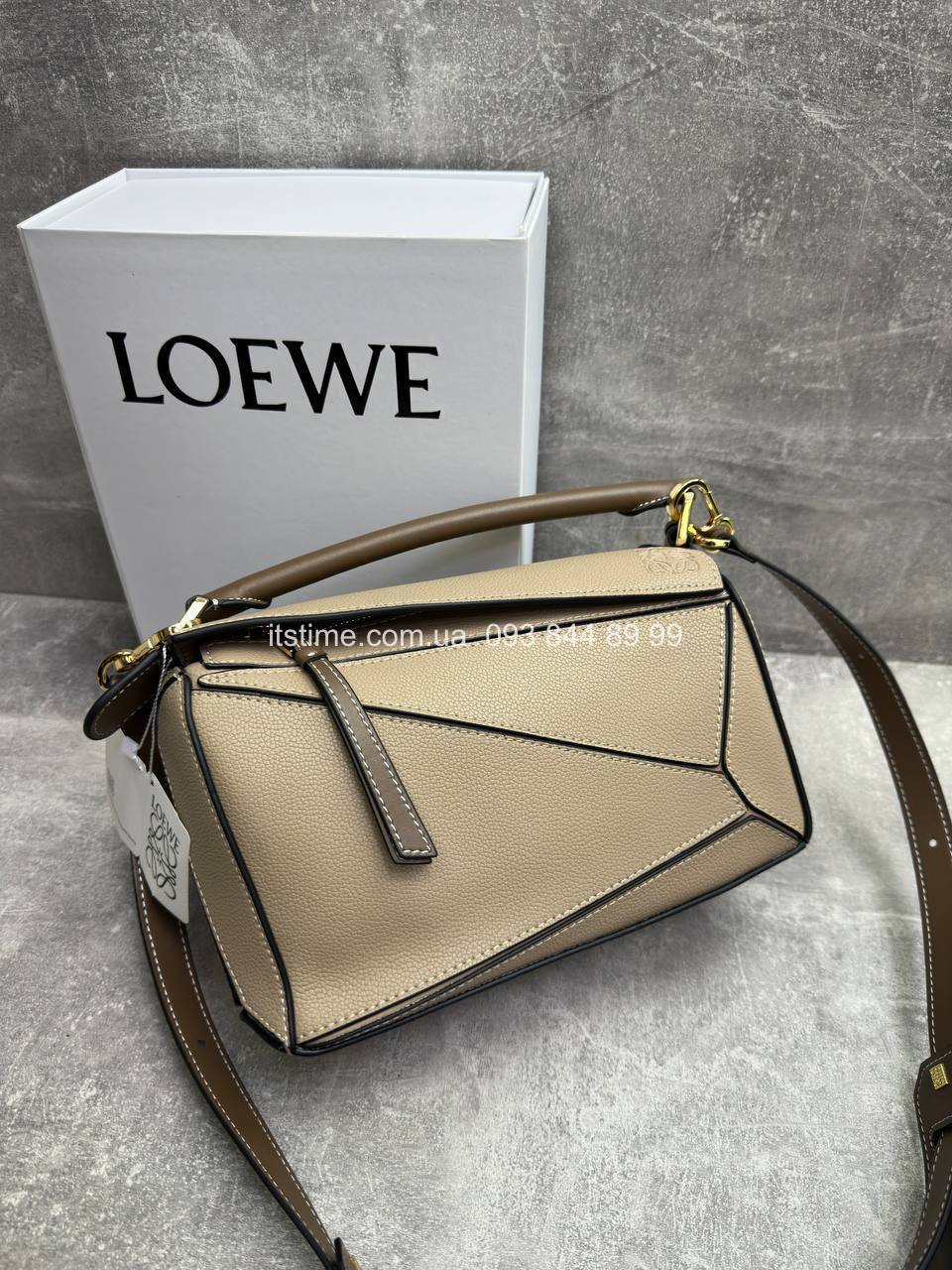 Купити модну сумку Loewe | Small Puzzle Bag in Classic Calfskin