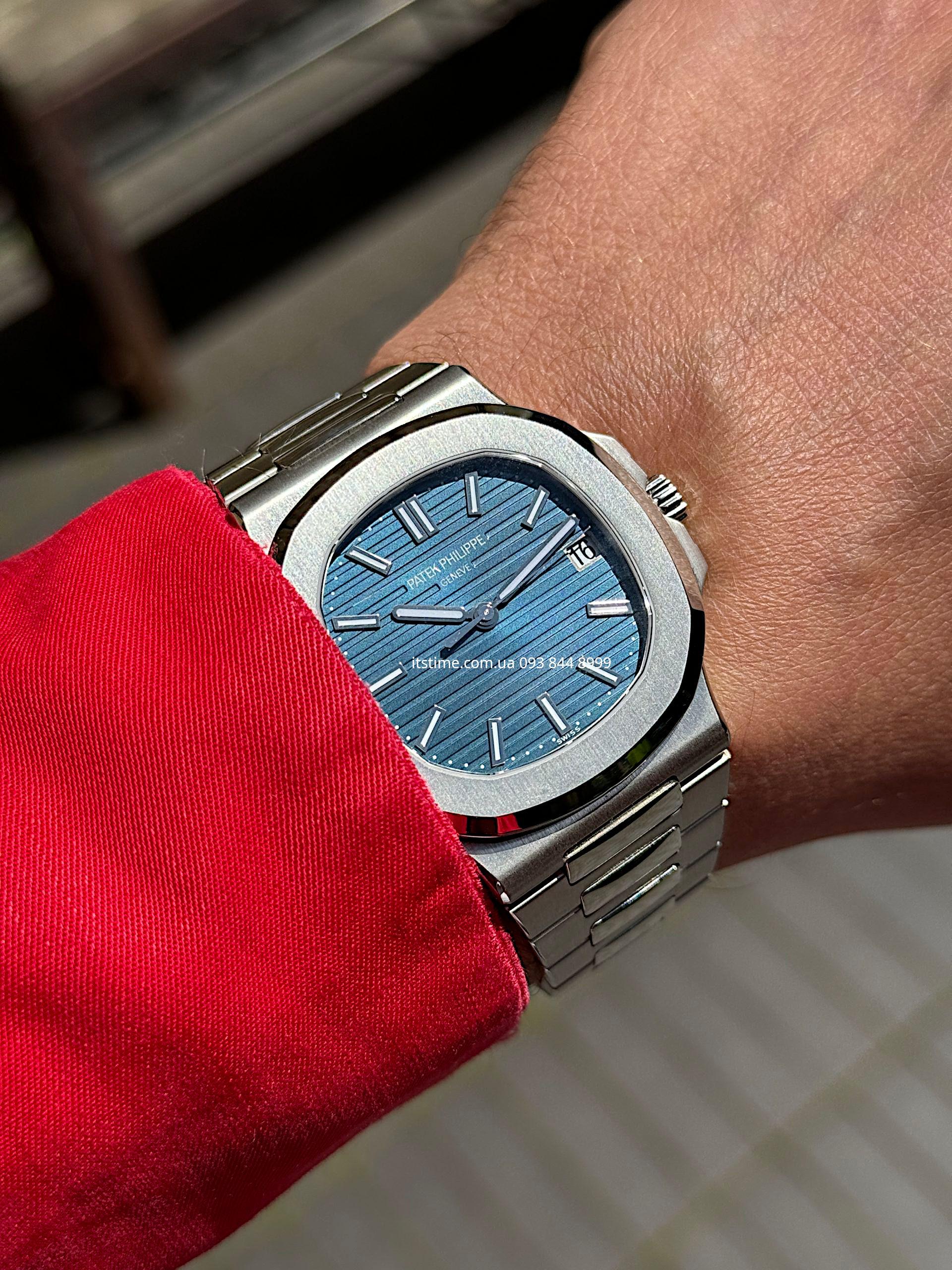 Купити годинник Суперклон Patek Philippe Nautilus 5711 Blue Dial